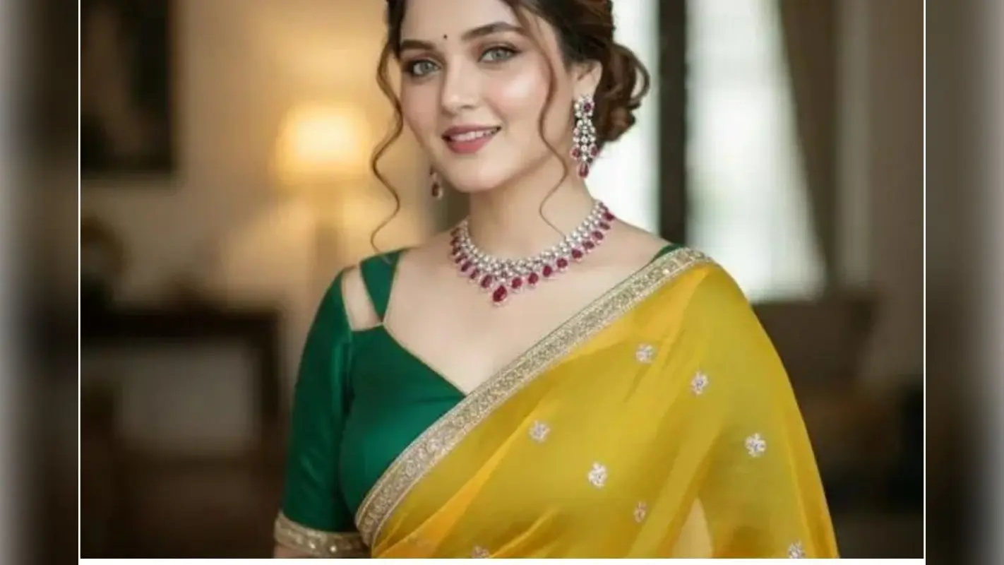Yellow Saree Designs For Saraswati Puja: बसंत पंचमी पर पहनें ये लेटेस्ट पीली साड़ियां,हर कोई करेगा आपकी तारीफ