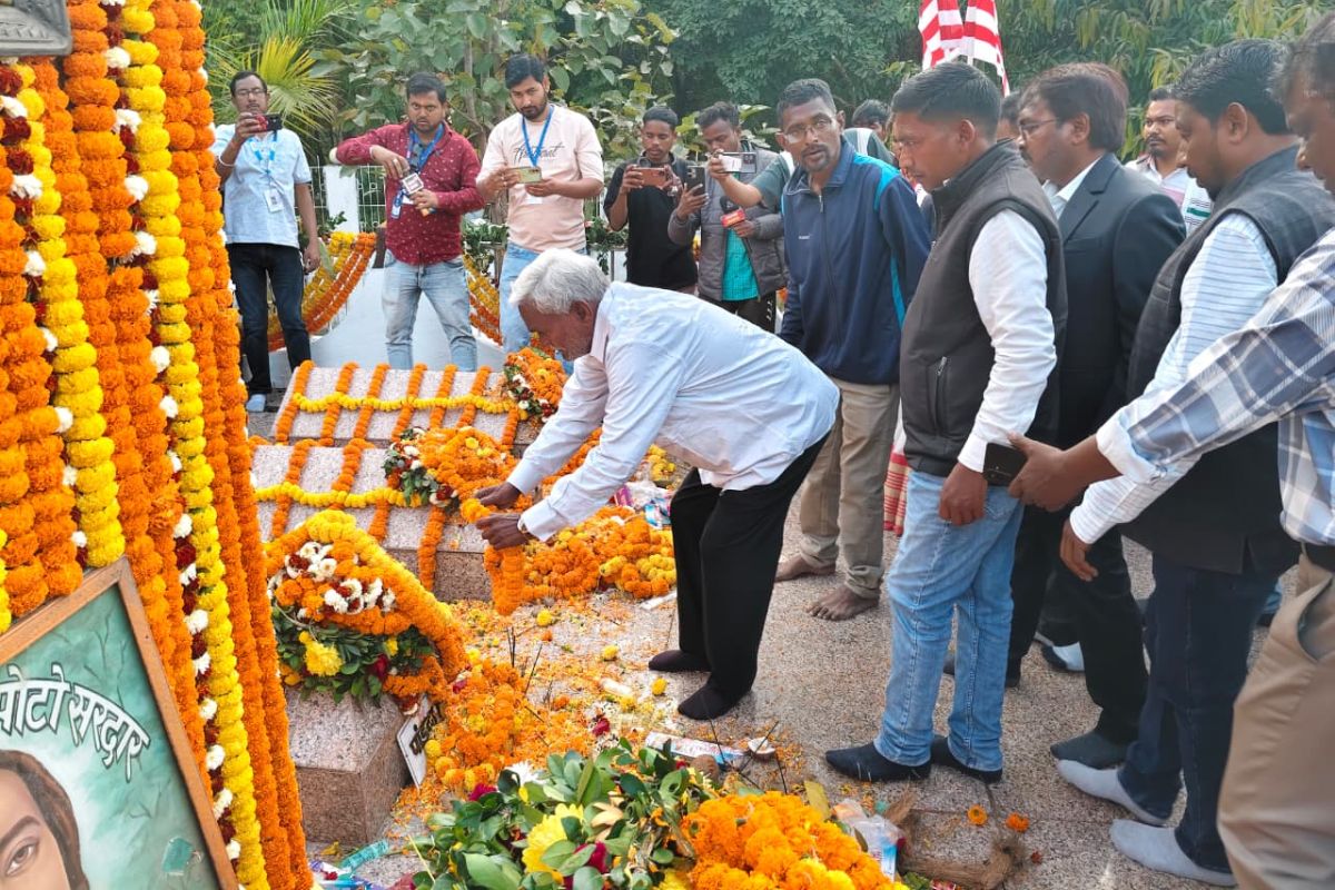 Chaibasa: आदिवासियों के अधिकार छीन रही है हेमंत सोरेन सरकार, चंपाई सोरेन ने फिर बोला हमला