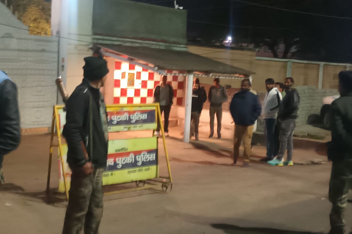 Dhanbad: सिंह मेंशन में बमबारी पर अमन सिंह गैंग के गुर्गे ने खोला राज, बताया हमले में किसका है हाथ