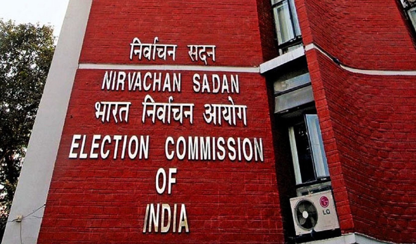 चुनाव आयोग ने खारिज की बंगाल सरकार की अपील, केंद्रीय पर्यवेक्षकों के रूप में पश्चिम बंगाल के 25 वरिष्ठ अधिकारियों की लिस्ट जारी
