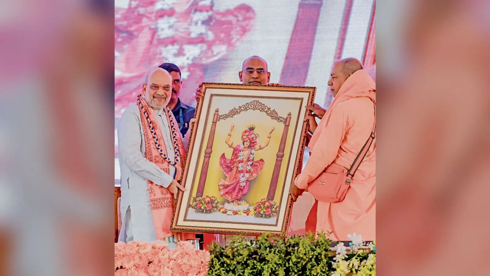 मानवता की सेवा में इस्कॉन आगे : शाह