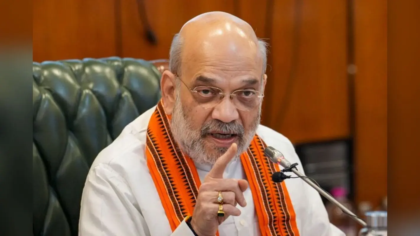 बिहार में शाह की एंट्री से पहले सियासी घमासान, राजद विधायक बोले- देश में आग लगाने आ रहे