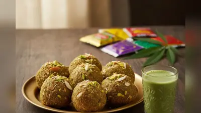 Bhang Laddu Recipe: घर पर बनाएं भांग के लड्डू, स्वाद और परंपरा का परफेक्ट मेल