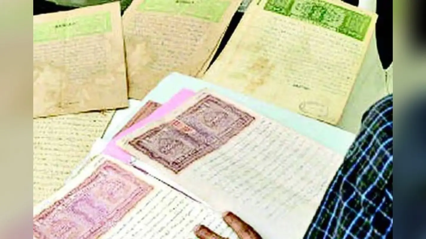 बिहार में राजस्व विभाग के सरकारी दस्तावेज से नहीं हटेगा भूमिहार-ब्राह्मण का नाम, मंत्री विजय सिन्हा ने क्या बताया?