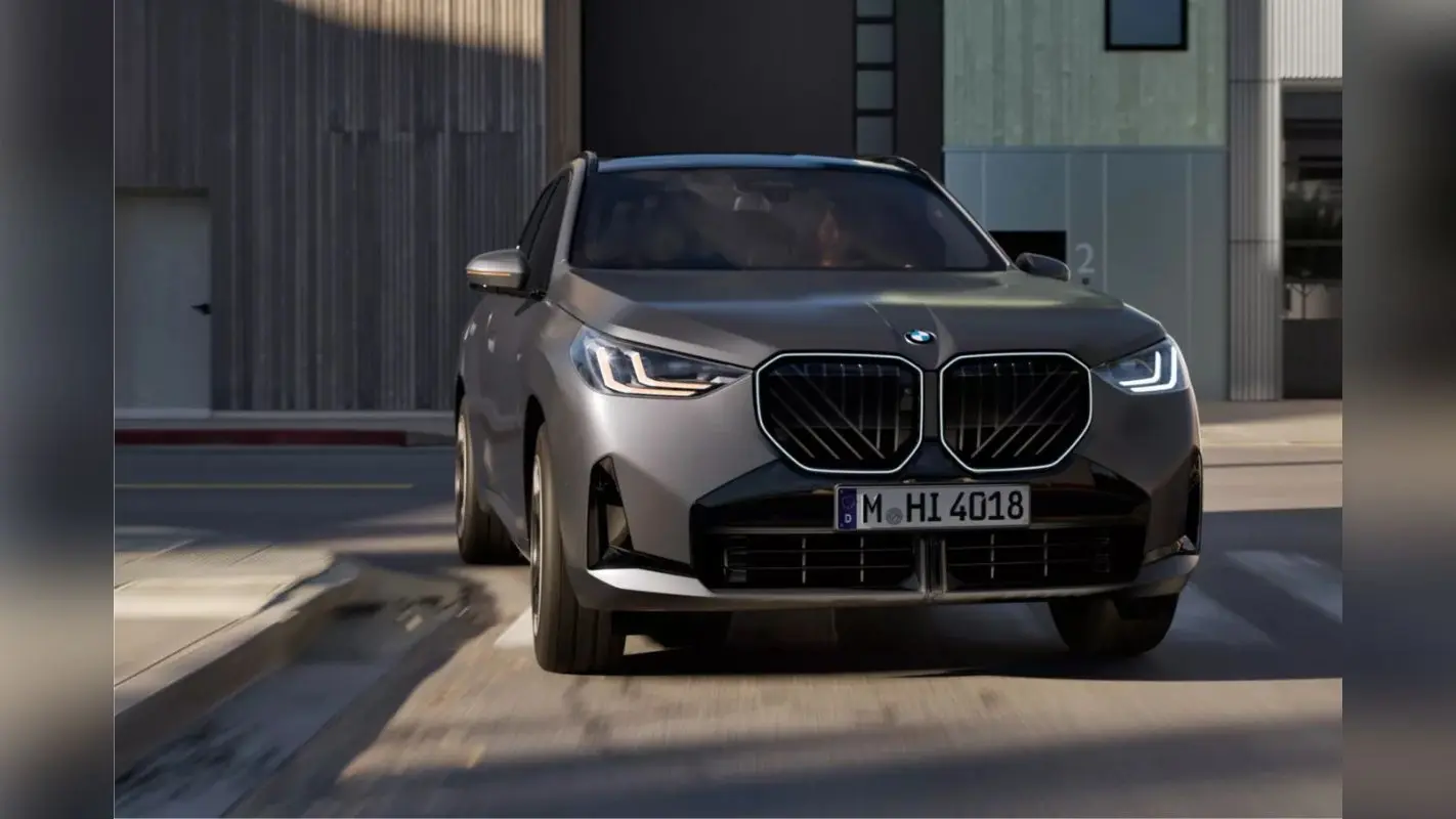 BMW X3 30 xDrive आज होगी लॉन्च, जानें कैसा है इंजन, परफॉरमेंस और सेफ्टी फीचर्स