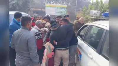 बक्सर में भीषण सड़क हादसा, एक ही परिवार के चार लोगों की दर्दनाक मौत, कार के उड़े परखच्चे