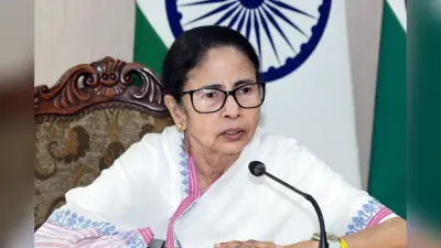 बंगाल चुनाव 2026 से पहले ममता बनर्जी ने बुलायी कैबिनेट की बैठक, हो सकते हैं अहम फैसले