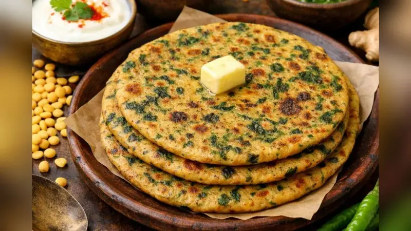 सर्दियों में बनाएं गरमा-गरम चना दाल पालक पराठा, खाकर आएगा मजा