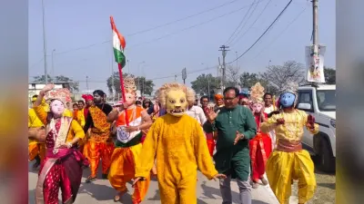 गोरखपुर में सरायकेला छऊ की गूंज, गुरु तपन कुमार पटनायक को ‘पुरवाई लोक कला सम्मान’