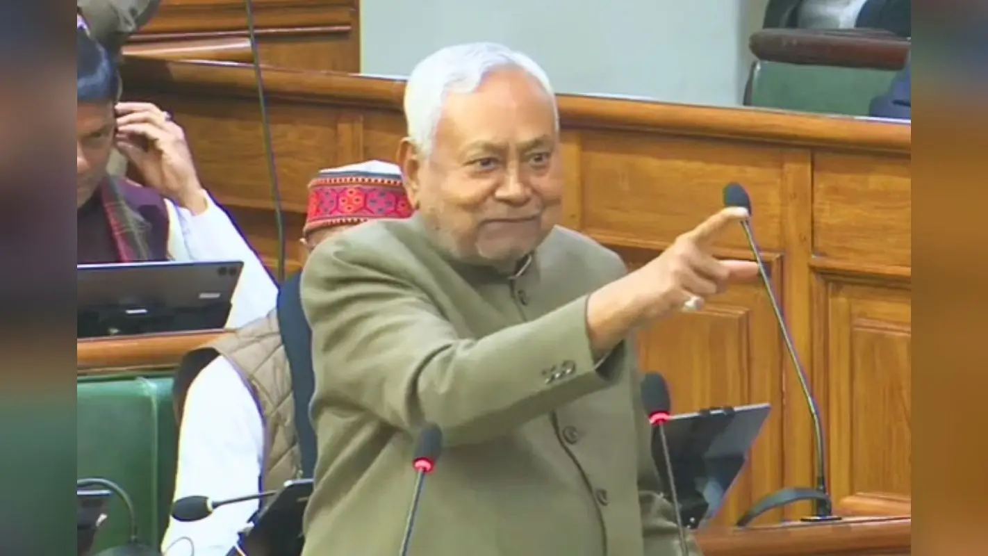 ‘तुम बच्चा न है जी, चुपचाप बैठो…’, तेजस्वी से सीएम नीतीश बोले- हम तुम्हारे बाप के समय के हैं