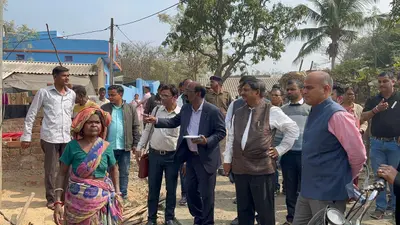 East Singhbhum News : सबरों को आत्मनिर्भर बनाने के लिए शहद उत्पादन की पहल को सराहा