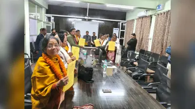सेवानिवृति शिक्षकों को दी गयी भावभीनी विदाई