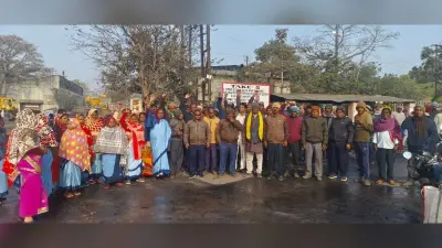 देशव्यापी हड़ताल को लेकर मजदूर संघ ने की गेट मीटिंग