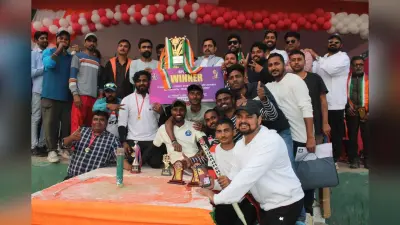 सन्नी स्टार बना प्रीमियर लीग का विजेता