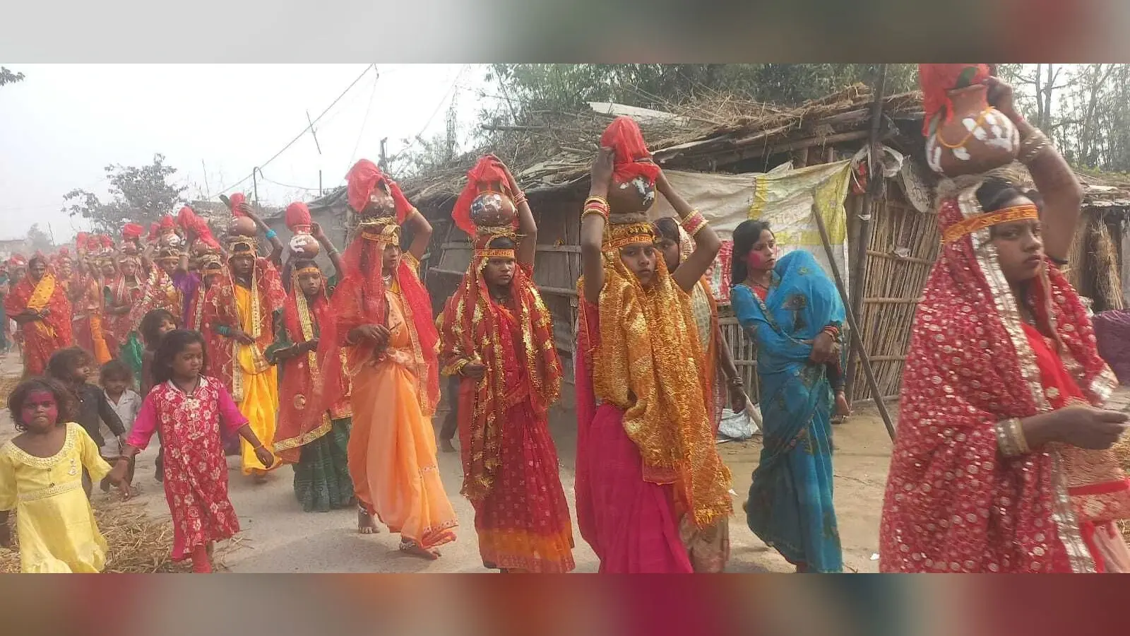 दीना-भदरी मेला आयोजन को लेकर निकाली गयी कलश यात्रा
