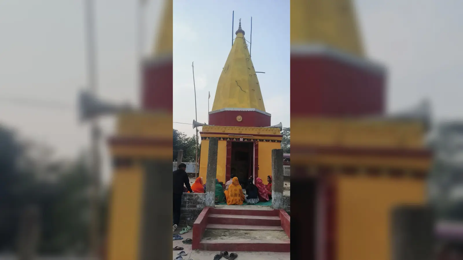 कोलासी गांव के सार्वजनिक शिव मंदिर में शिव चर्चा आयोजित