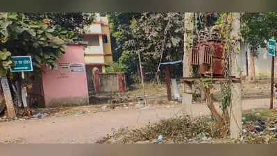 कम ऊंचाई पर लगे ट्रांसफार्मर से दुर्घटना का खतरा