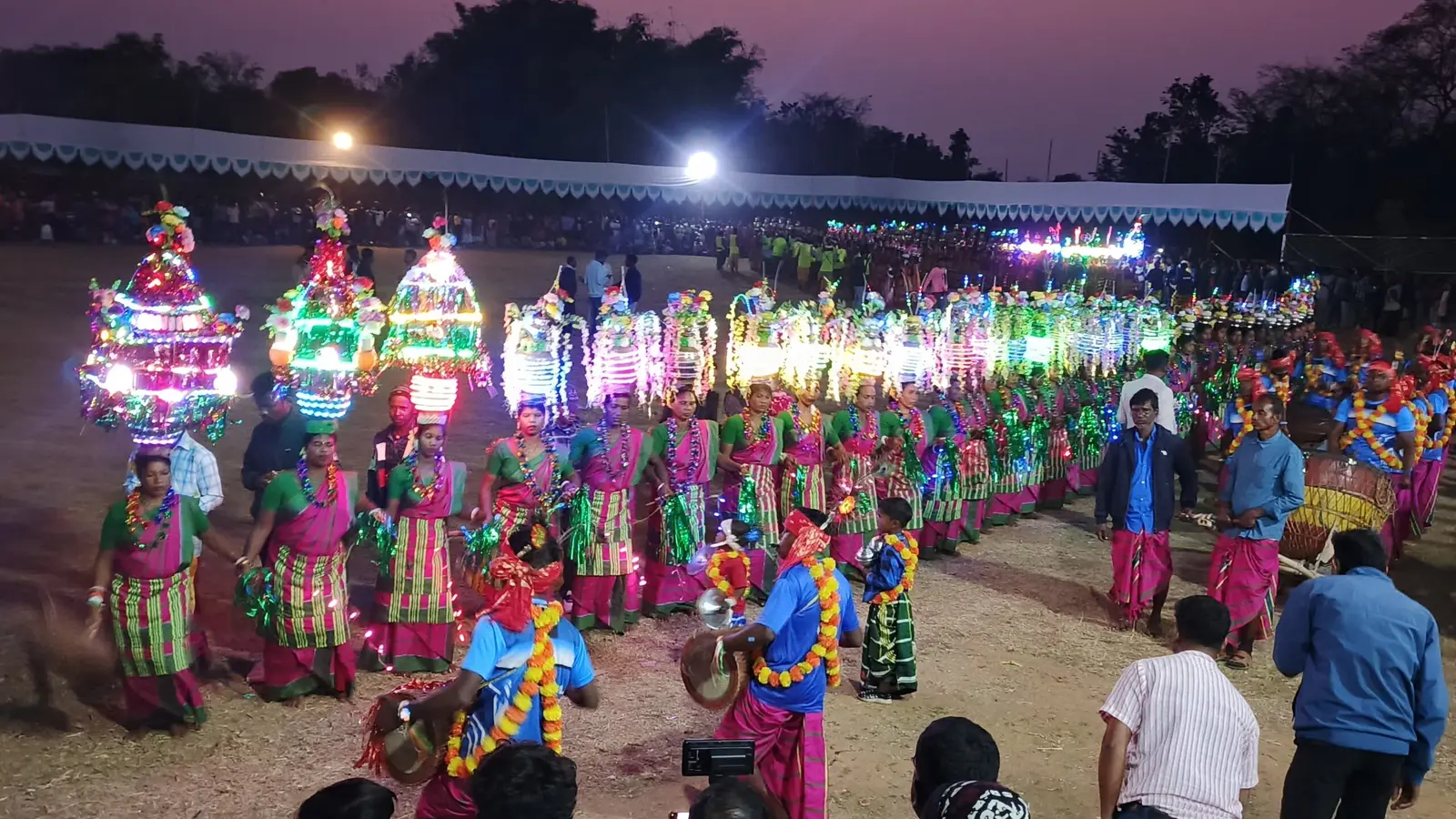 Seraikela Kharsawan News : संस्कृति हमारी पहचान, इसे बचायें : जोबा