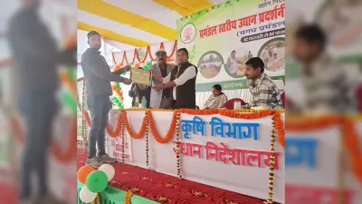 उत्कृष्ट किसानी के लिए तेतहारा के राजीव गया जी में सम्मानित