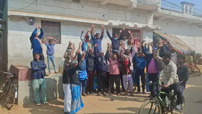 मौरा बालू घाट बंद कराने को लेकर आंदोलन की तैयारी में किसान