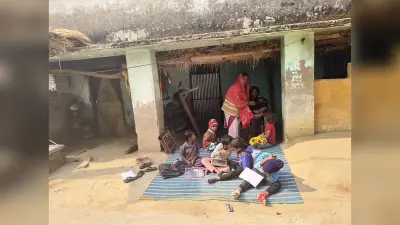 बुनियादी सुविधाओं को तरसते बरहट के आंगनबाड़ी, कहीं शौचालय नहीं ,तो कहीं पानी की कमी, कहीं सेविका नहीं तो कहीं भवन का अभाव