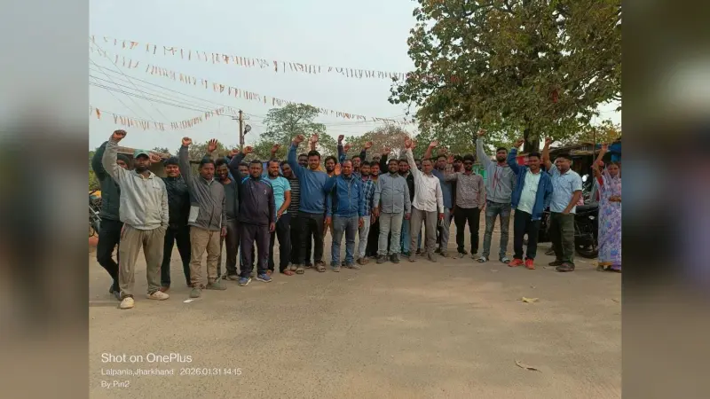 Bokaro News : टीटीपीएस के ठेका मजदूरों ने किया आंदोलन