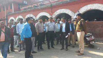 सोनपुर डीआरएम ने काढागोला अमृत भारत स्टेशन निर्माण कार्य का किया निरीक्षण