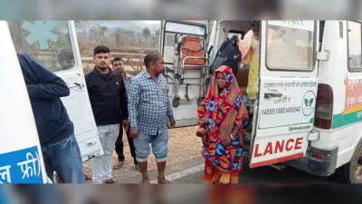 East Singhbhum News : पटमदा में 108 एंबुलेंस की बीच रास्ते में तेल खत्म, मरीज की हालत बिगड़ी