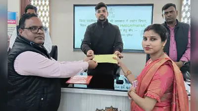 ऋण राशि का करें सदुपयोग, अधिकाधिक लोगों को दें रोजगार : डीएम