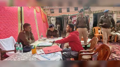 जनता दरबार में एसपी ने लोगों की शिकायत सुन दिलाया भरोसा