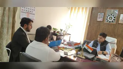 Giridih News :बेहतर औद्योगिक संबंध स्थापित करे प्रबंधन : श्रमायुक्त
