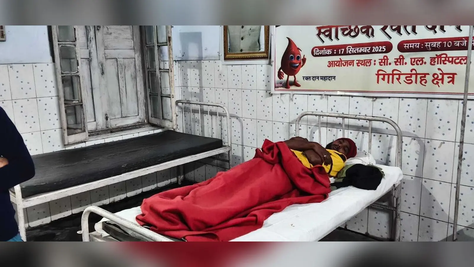 Giridih News :कोयला चोरों ने की हाइवा चालक की पिटाई