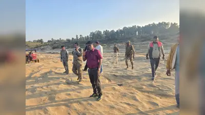 Giridih News :आठ बालू लदे ट्रैक्टर जब्त, ट्रैक्टर मालिकों पर प्राथमिकी दर्ज