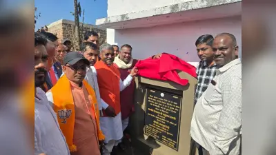Giridih News :हेमंत सरकार को गांव व गरीबों से कोई सरोकार नहीं : बाबूलाल
