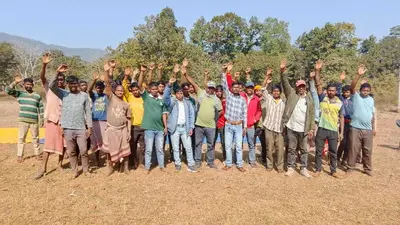 Chaibasa News : राजाबुरु. सात गांवों के ग्रामीणों ने की बैठक, महत्वपूर्ण निर्णय लिये