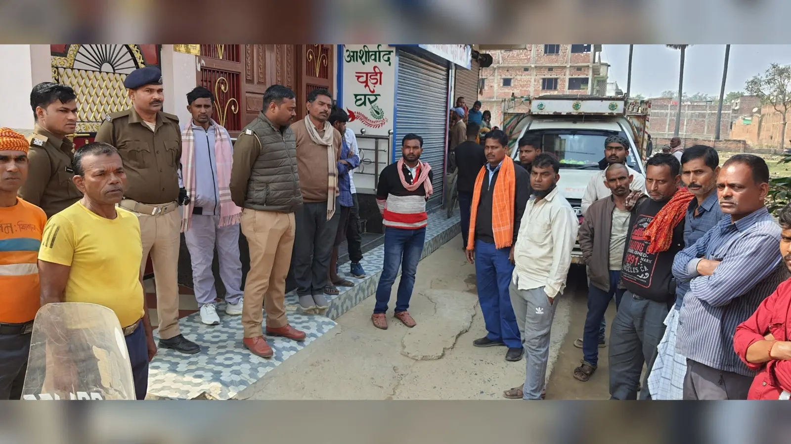 इंटरमीडिएट छात्र युवक ने की खुदकुशी