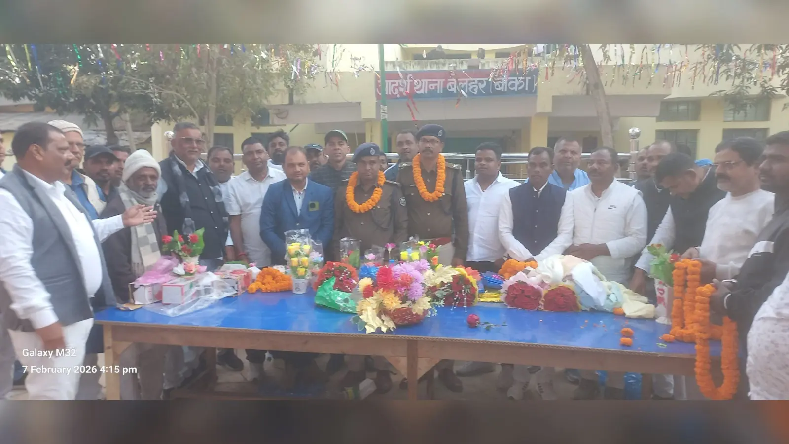 निवर्तमान थानाध्यक्ष राजकुमार प्रसाद को सम्मान के साथ दी विदाई