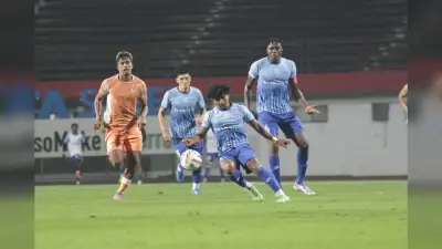 Jfc vs sporting delhi practice match: शहर पर चढ़ने लगा है फुटबॉल का खुमार, अभ्यास मैच देखने पहुंचे 7000 दर्शक