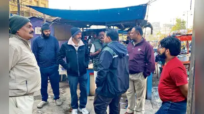 Rourkela News: बैंडबाजे के शोर के बीच चाय दुकानदार की चाकू घोंपकर हत्या, तीनों आरोपी फरार
