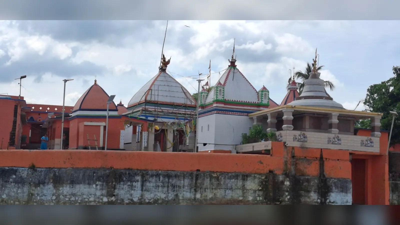 महाशिवरात्रि की तैयारी शुरु, सजने लगे भोले बाबा के दरबार