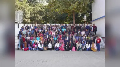 डॉन बॉस्को एकेडमी परिवार ने मनाया आनंदोत्सव