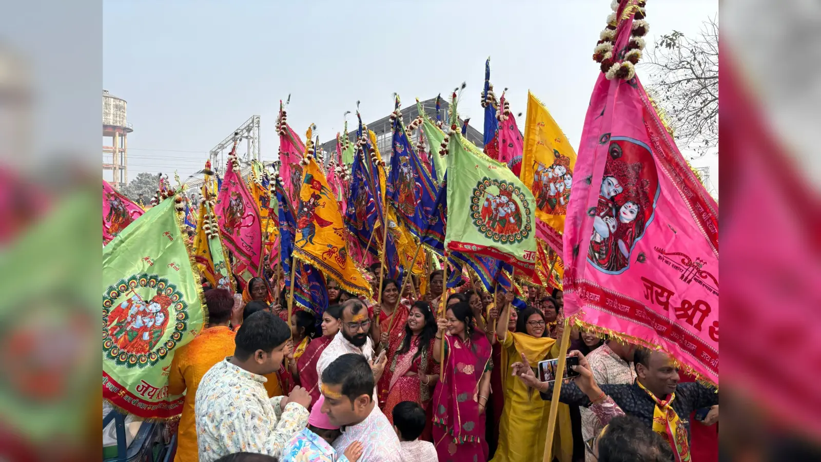 निकाली गयी भव्य निशान शोभायात्रा