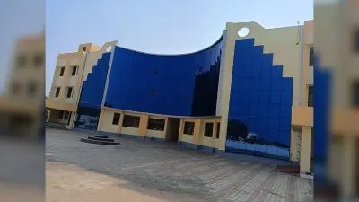 Giridih News :सरिया अनुमंडल कार्यालय बनकर तैयार, उद्घाटन का इंतजार