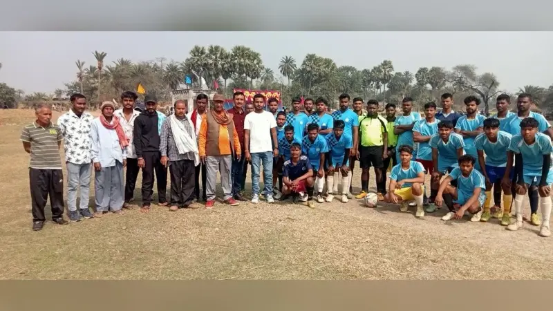 यंग स्टार क्लब पीताम्बर कित्ता ने आयोजित किया मैचों का शानदार शुभारंभ