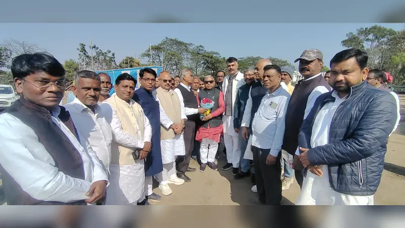 Dhanbad News: तानाशाही चला रही मौजूदा केंद्र सरकार : कमलेश