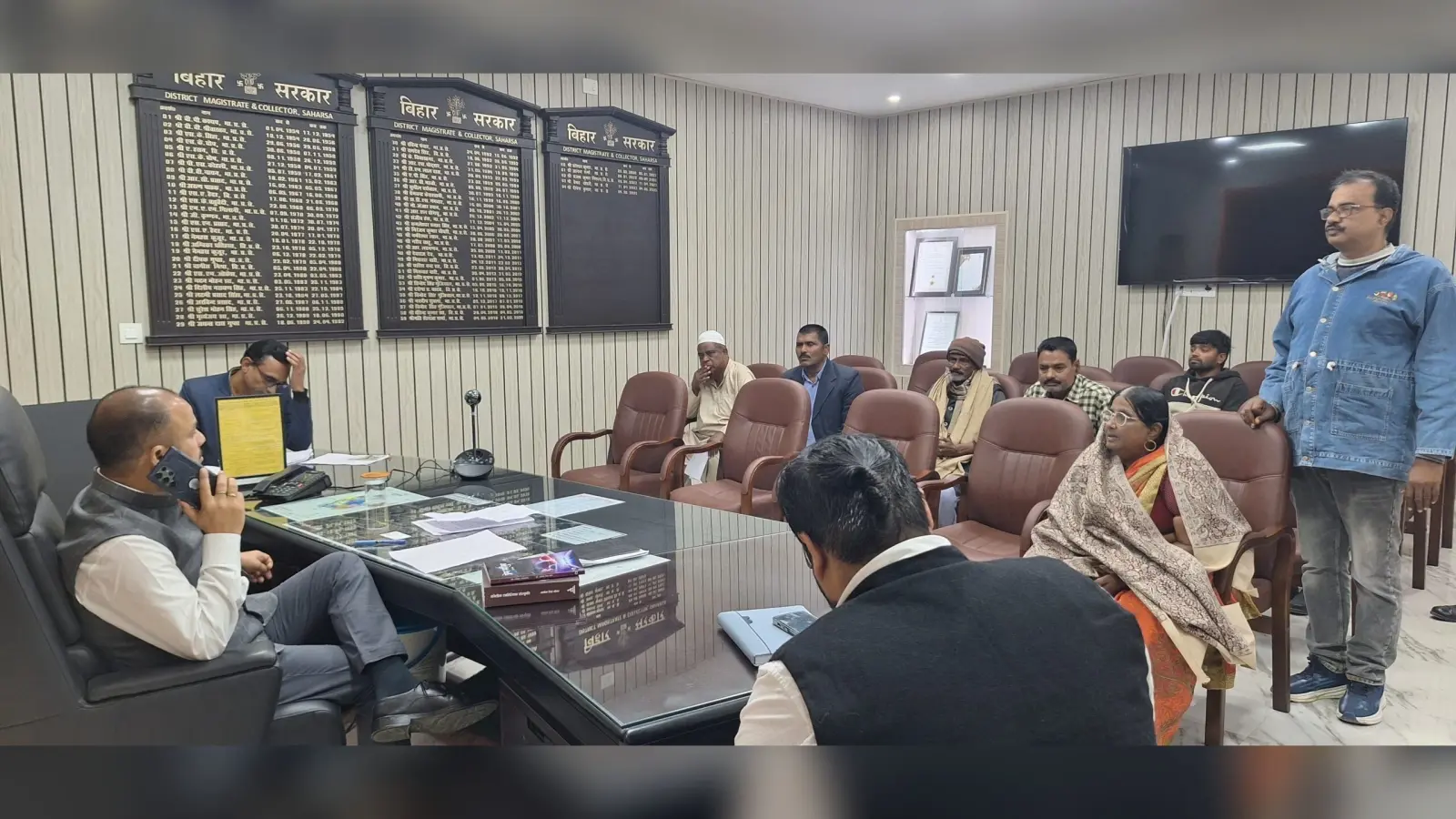 संबंधित पदाधिकारियों को मामलों के समयबद्ध निष्पादन के लिए किया निर्देशित