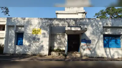 Bokaro News: वेदांता फील्ड केयर अस्पताल : वर्षों से ताले में बंद है करोड़ों की मशीन, सेक्टरवासियों को नहीं मिला लाभ