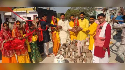 मां पार्वती व भगवान शिव मंदिर के गुंबदों का हुआ विधिवत गठजोड़