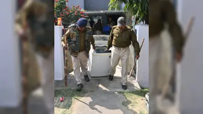 Bokaro News: बीएसएल : सेक्टर एक, चार व पांच में खाली कराये गये आधा दर्जन कब्जा वाले क्वार्टर