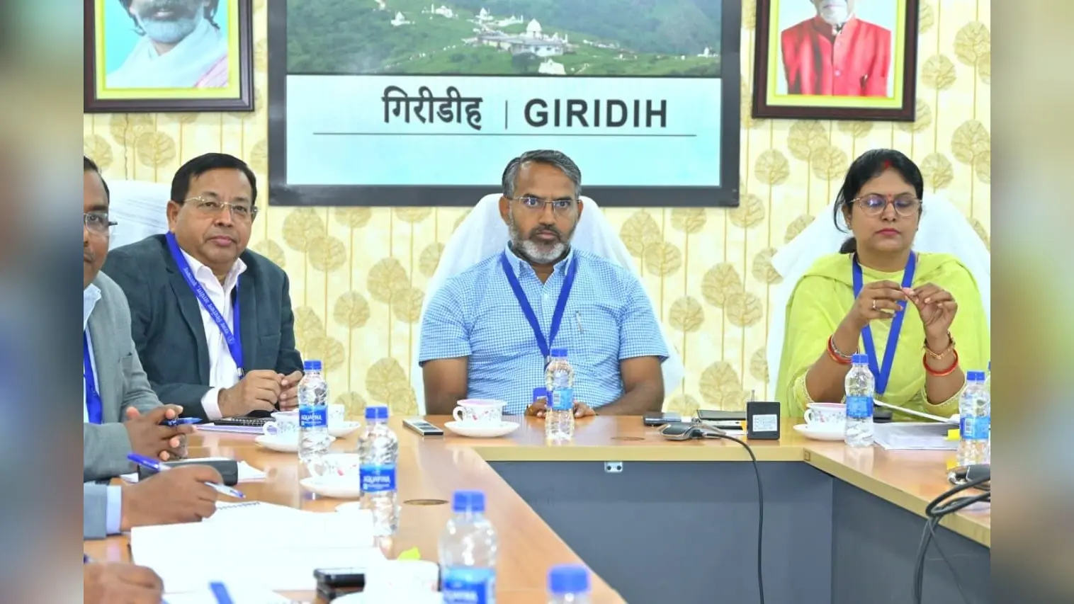 Giridih News :मतदान कर्मियों का दूसरा रेंडमाइजेशन संपन्न